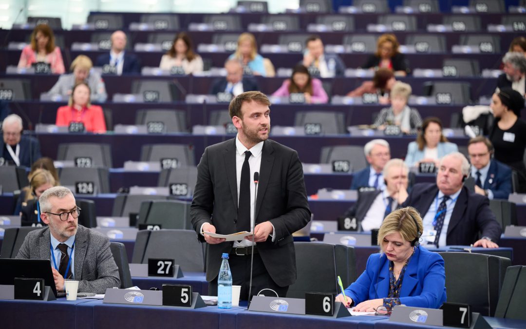 L’Assemblée parlementaire du Conseil de l’Europe appelle à augmenter la solidarité envers les victimes du séisme en Turquie et à consacrer le droit à un environnement sain
